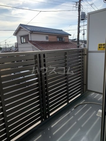 13/23 バルコニー