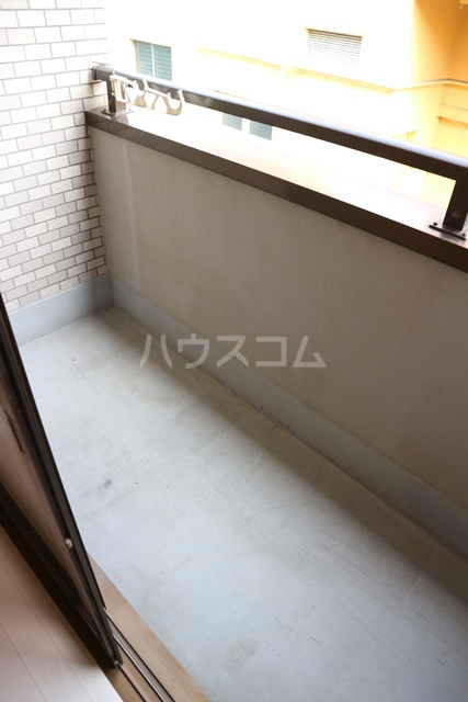 20/30 バルコニー
