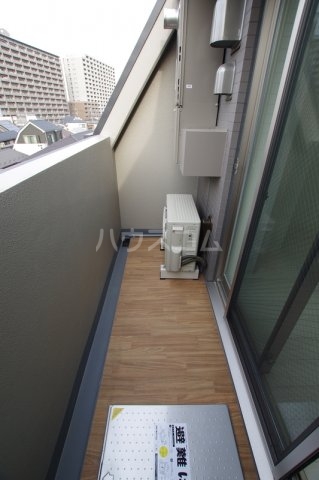 14/30 バルコニー