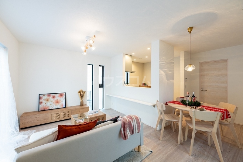 5/23 リビング/ダイニング