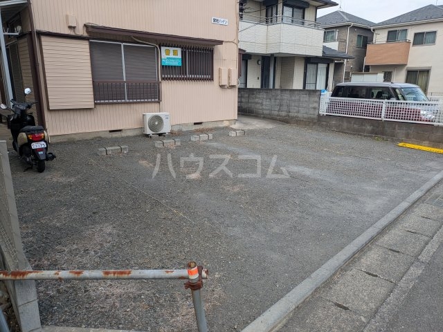 15/19 駐車場