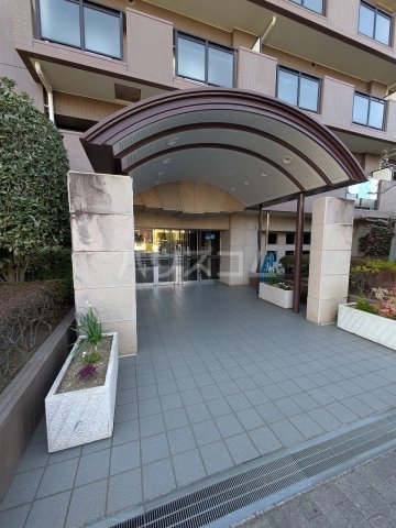 29/30 エントランス