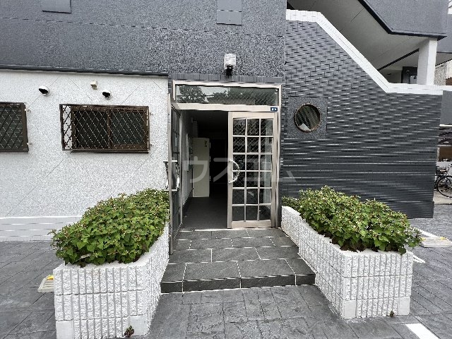 29/30 エントランス