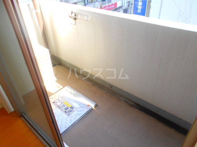 21/30 バルコニー