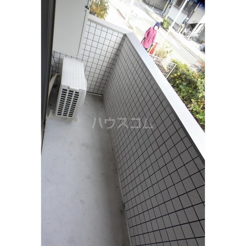 13/30 バルコニー