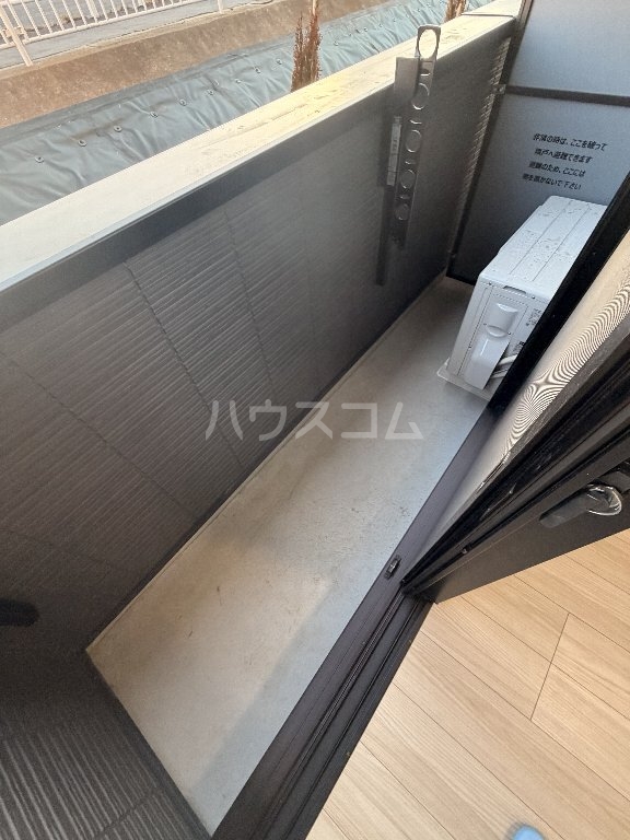 15/21 バルコニー