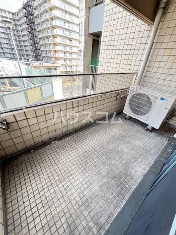 13/25 バルコニー