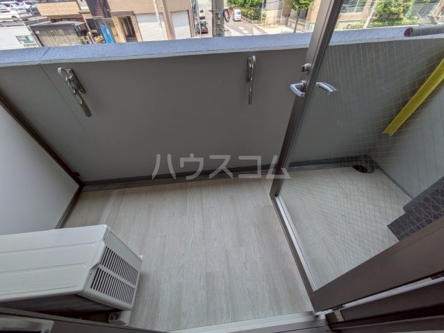 13/20 バルコニー