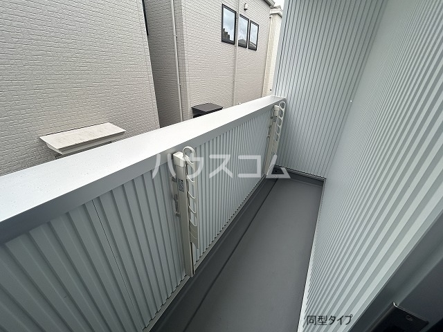 15/30 バルコニー