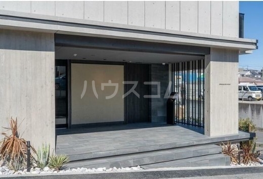 14/24 エントランス