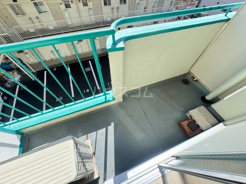 14/27 バルコニー