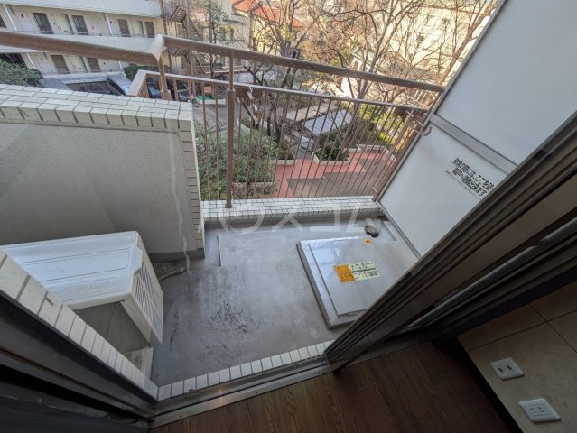 17/28 バルコニー