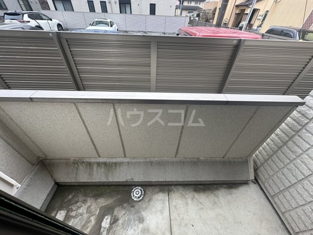 25/30 バルコニー