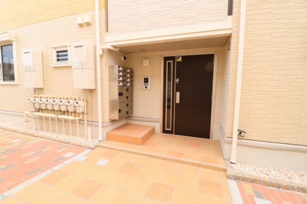 17/18 エントランス