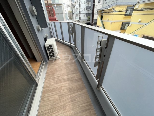 19/30 バルコニー