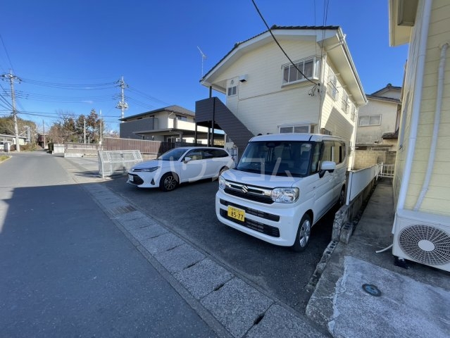 25/30 駐車場