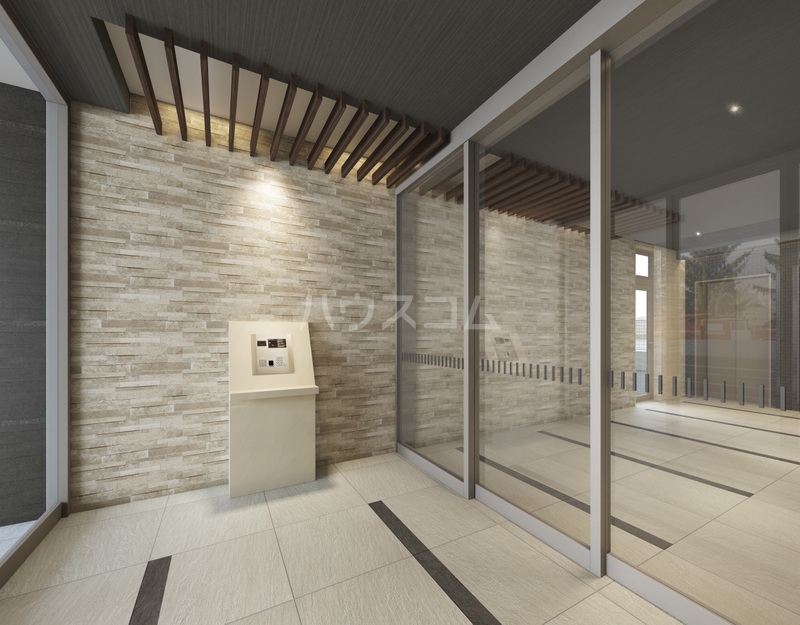 14/15 エントランス