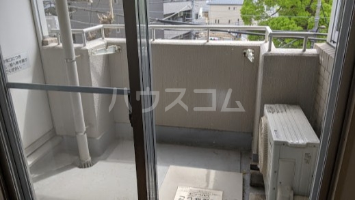 20/30 バルコニー