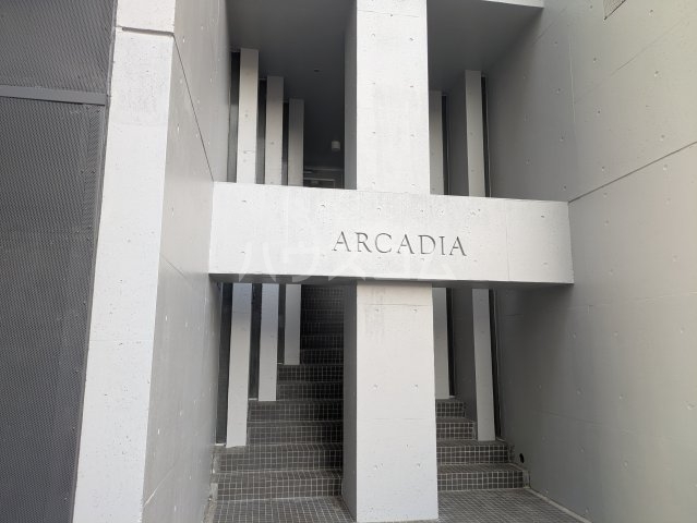 15/16 エントランス