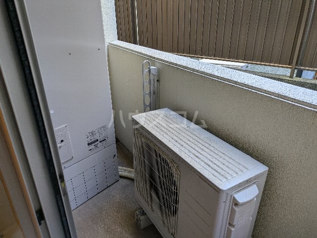 20/30 バルコニー