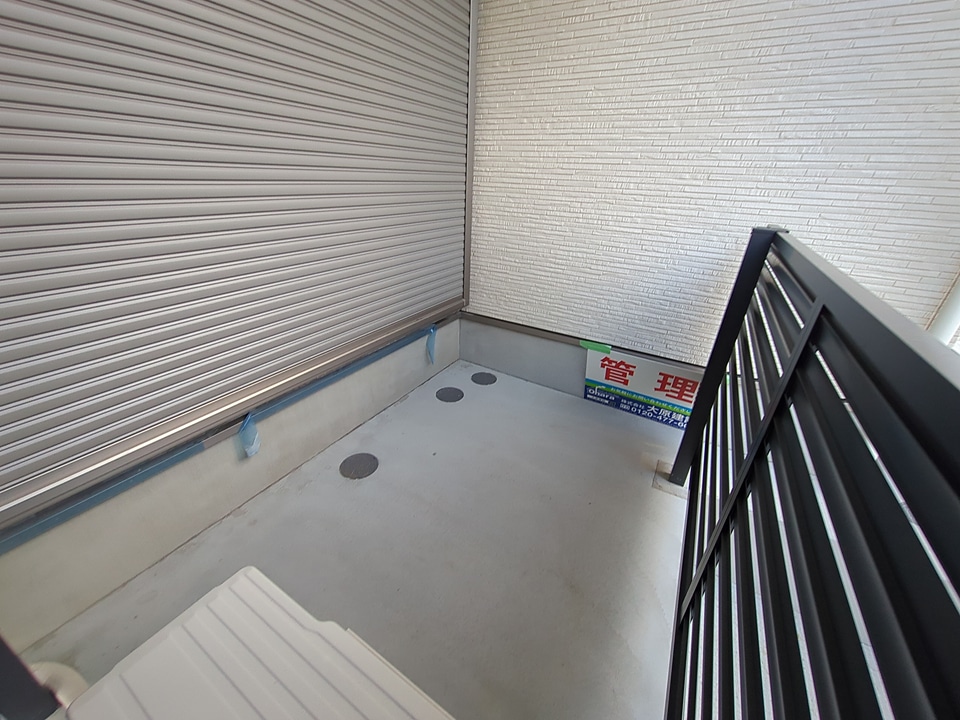 15/22 バルコニー