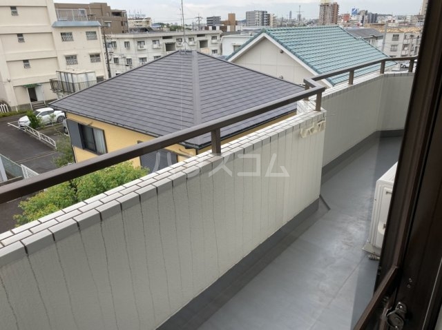 20/30 バルコニー