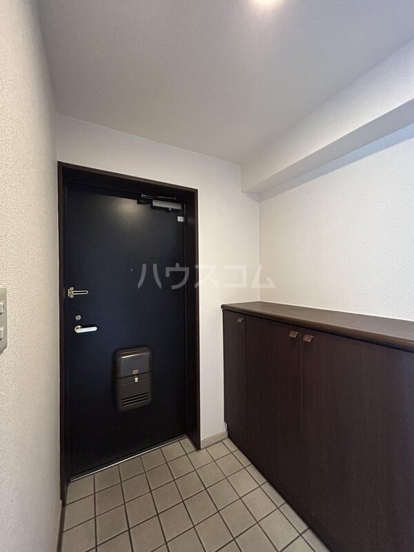 13/30 玄関