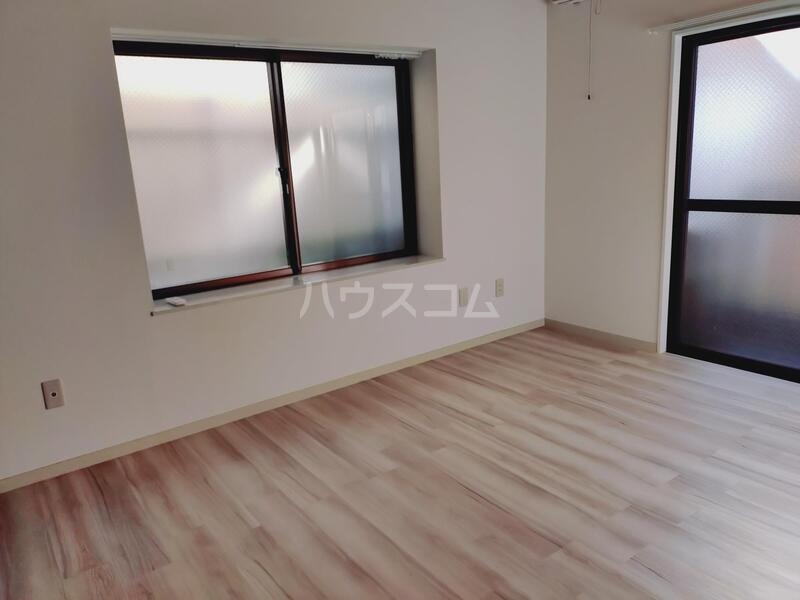 2/11 リビング/ダイニング