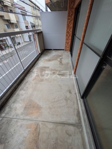 19/30 バルコニー