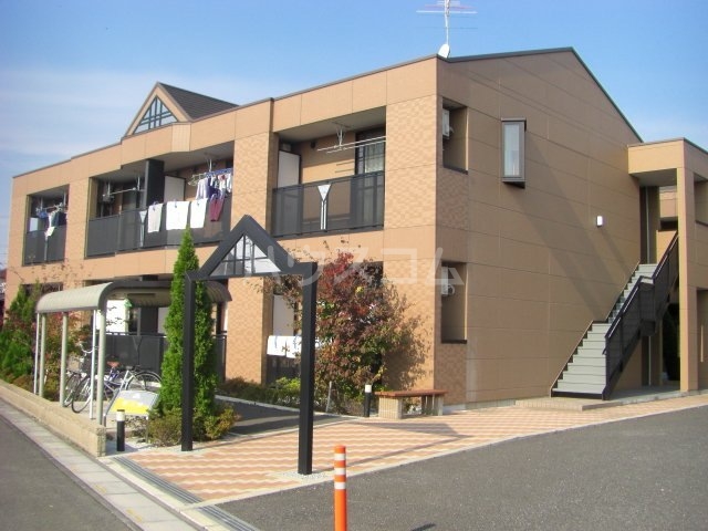 2/3 エントランス