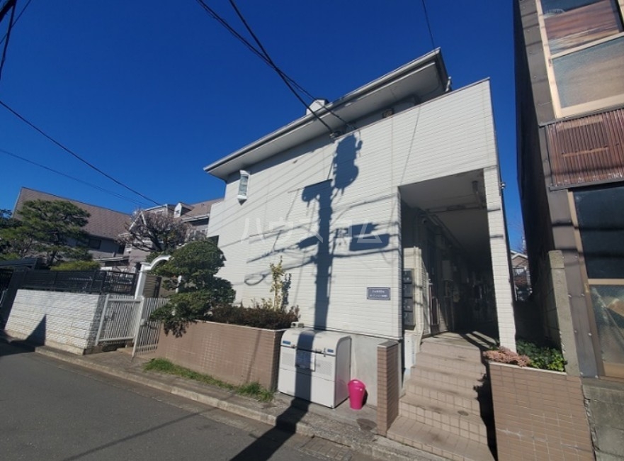 15/17 エントランス