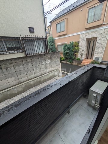 20/30 バルコニー