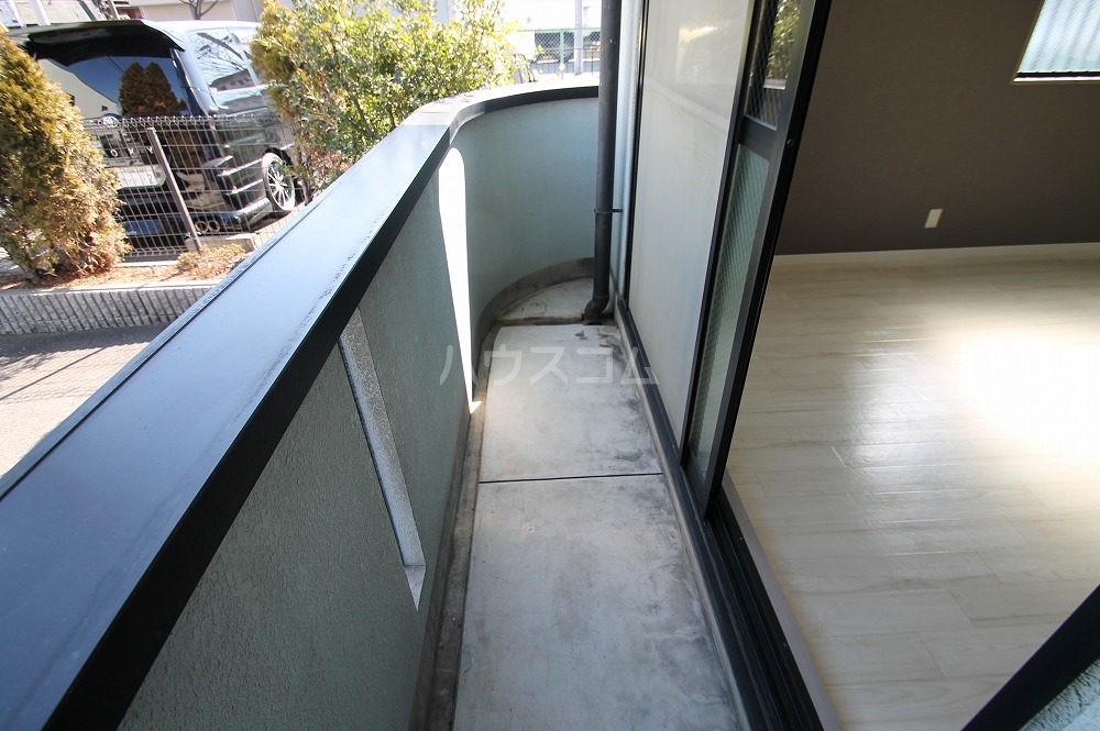 21/30 バルコニー