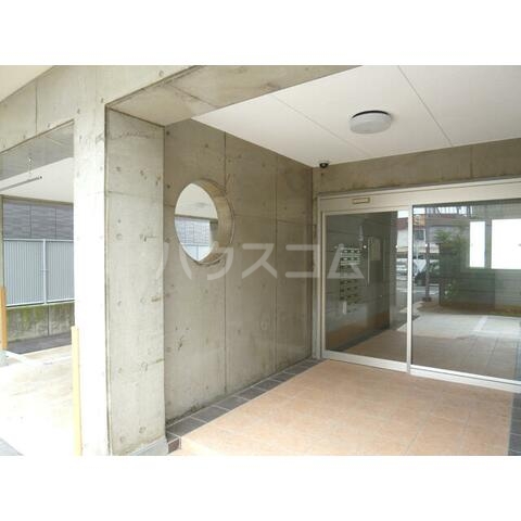 2/11 エントランス