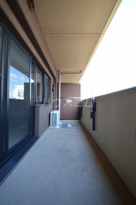 19/30 バルコニー