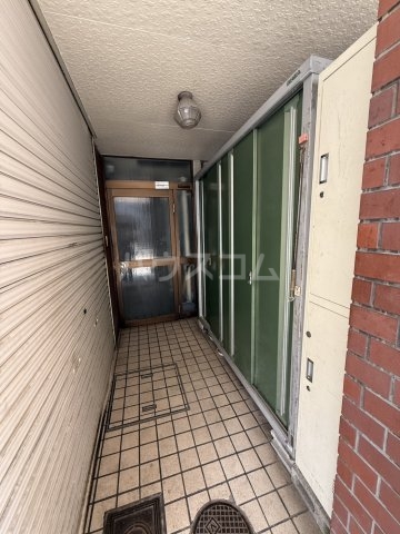 2/10 エントランス