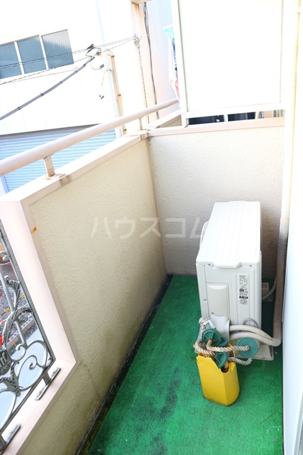 19/30 バルコニー