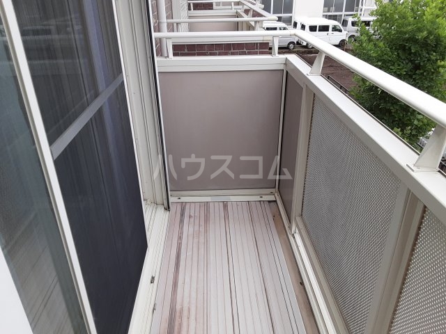 19/27 バルコニー