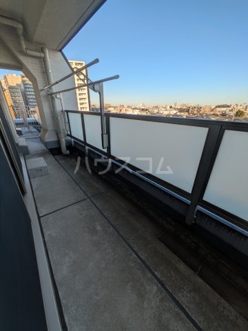 19/30 バルコニー
