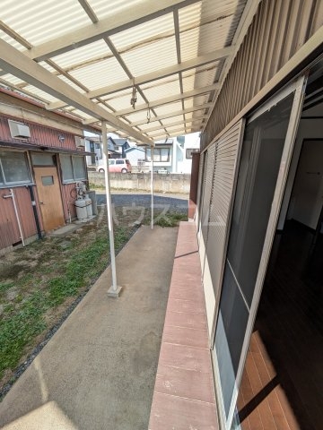 23/30 バルコニー