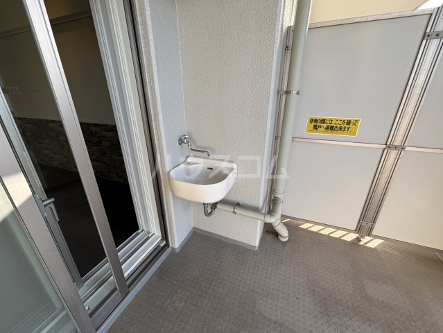 18/30 バルコニー