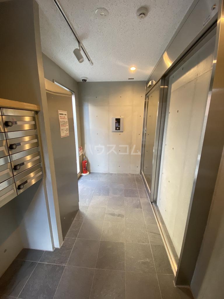 15/24 エントランス