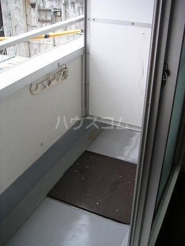 15/28 バルコニー