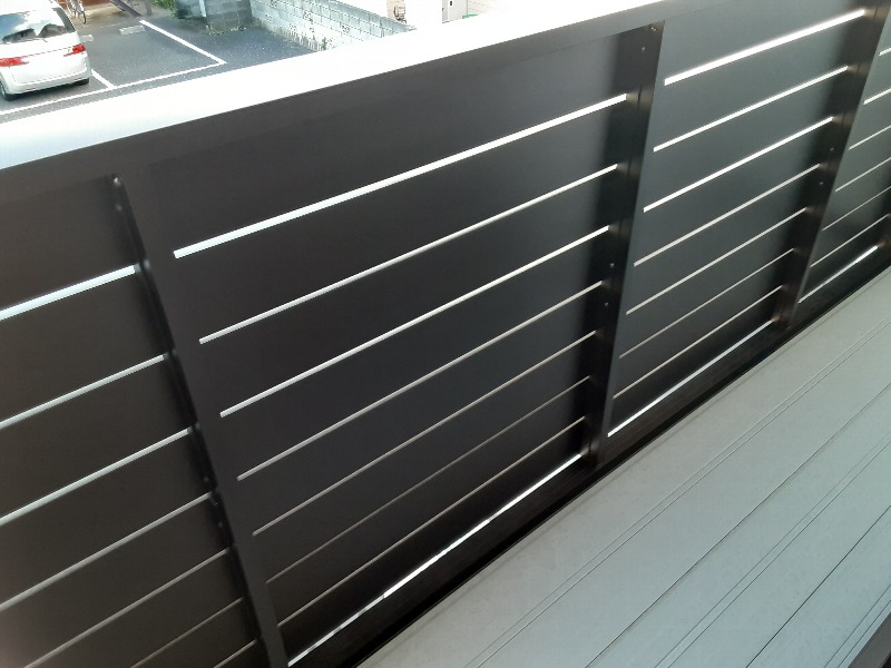 21/27 バルコニー