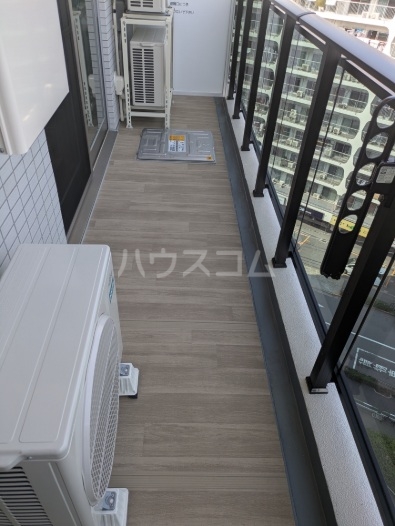 17/30 バルコニー