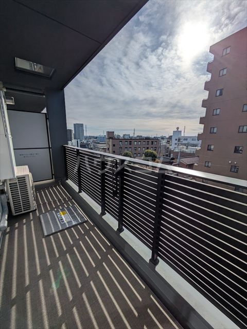 25/30 バルコニー