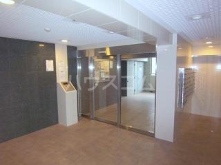 14/15 エントランス