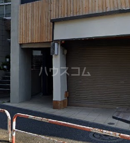 14/21 エントランス