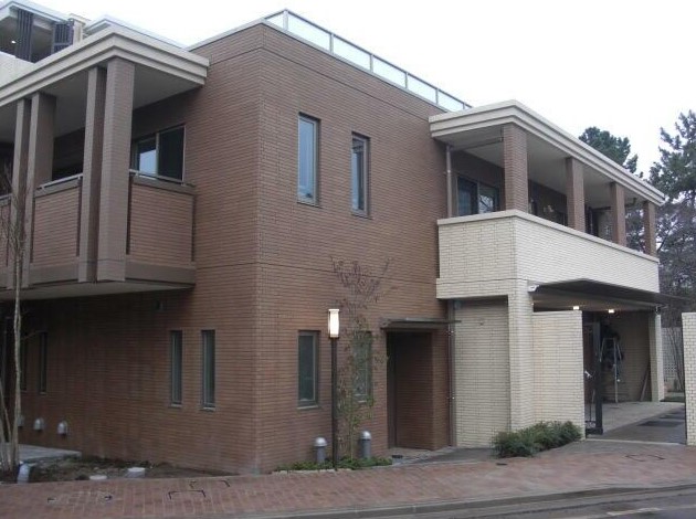 17/25 エントランス