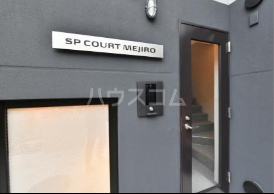 29/30 エントランス